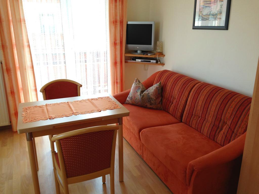 Ferienwohnung Gästehaus Sapetschnig Faak am See Zimmer foto
