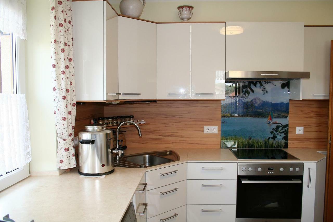 Ferienwohnung Gästehaus Sapetschnig Faak am See Exterior foto
