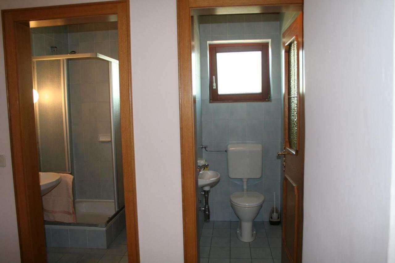 Ferienwohnung Gästehaus Sapetschnig Faak am See Exterior foto